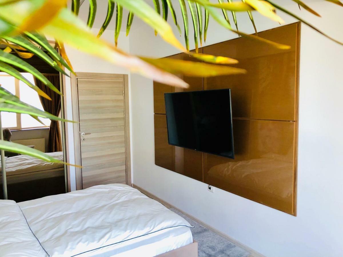 Hg Apartaments Mamaia Luaran gambar